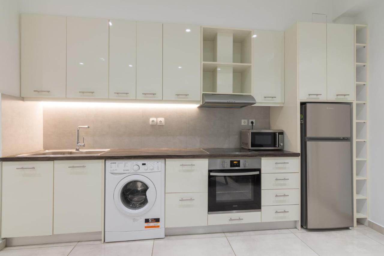 Classic One Bedroom Apartment B Athena Bagian luar foto